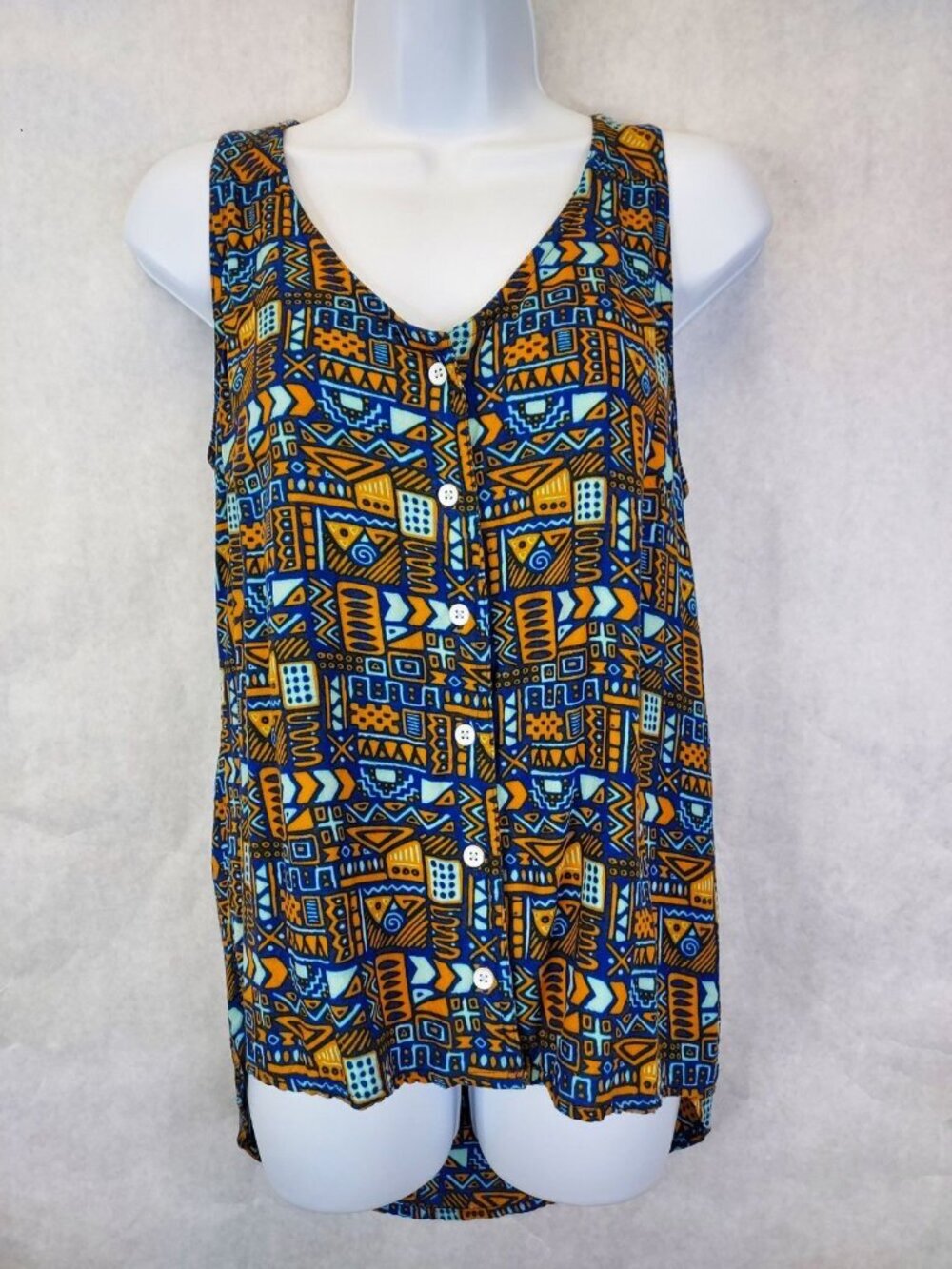 Kavu Beryl Tank Top Women's XS Viscose Sleeveless Button Up V-Neck Aztek Boho